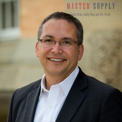 Dr. Adam Weinberg